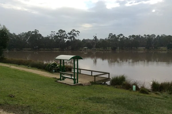 Visit Lake Hyland & Mathison Park
