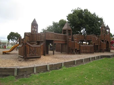Morwell Town Common Playground