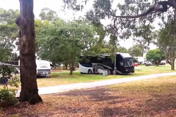 Experience Moe Gardens Caravan Park
