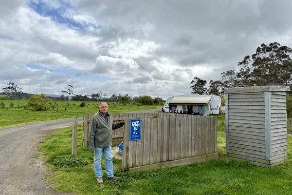 Experience Yinnar RV Stop & Dump Point