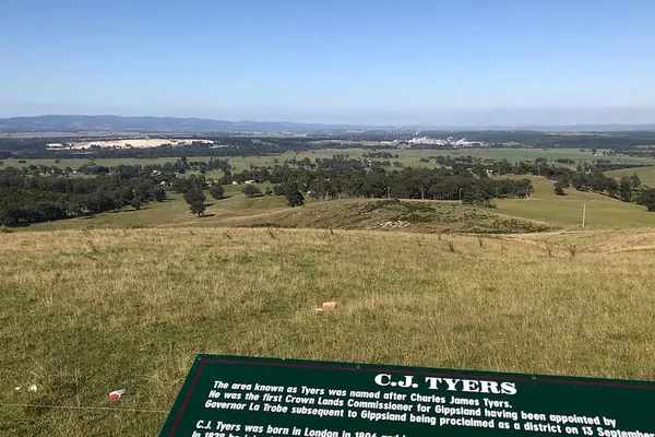 Visit Tyers Lookout