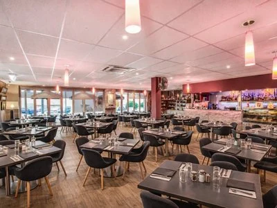 Tables set inside Dal Mondo Restaurant in Traralgon.